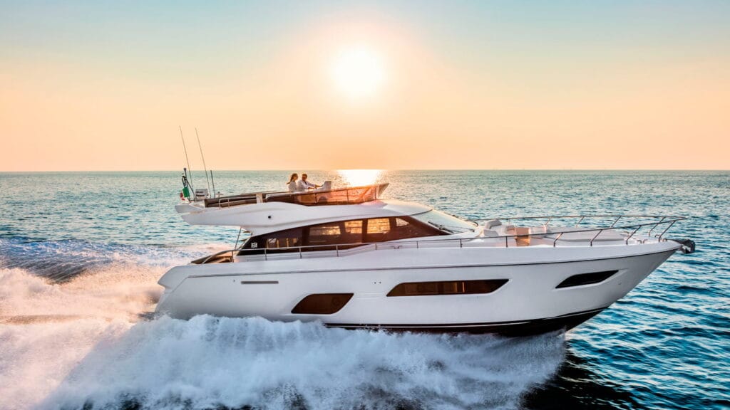 Ferretti-Yachts-550-exteriores-1