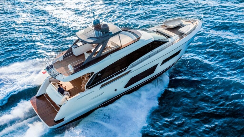 Ferretti-Yachts-670-exteriores-4