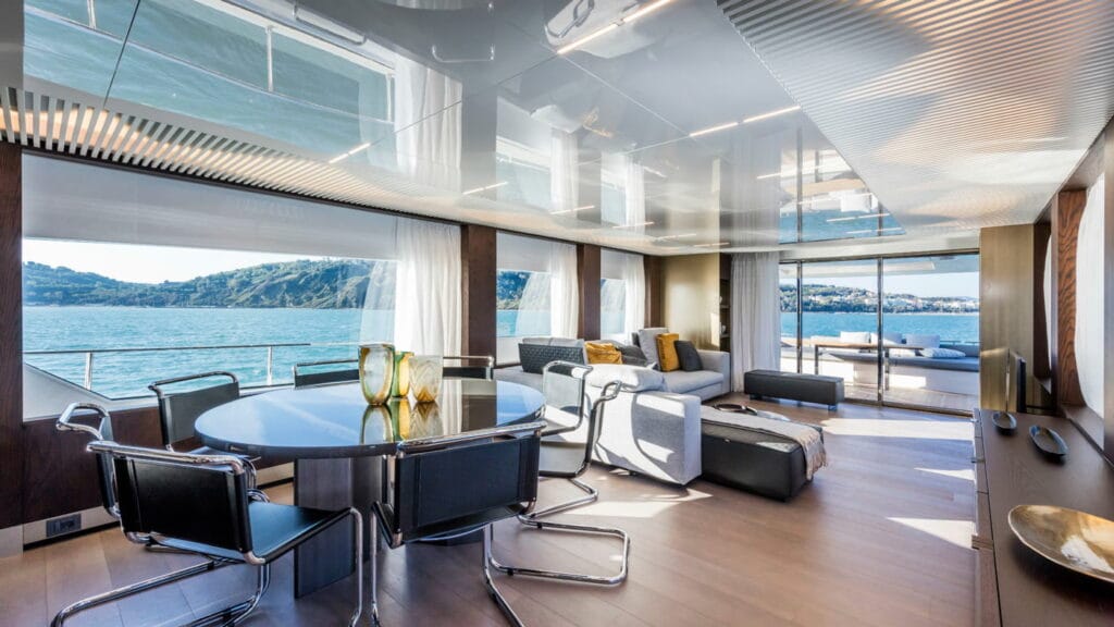 Ferretti-Yachts-850-internas32