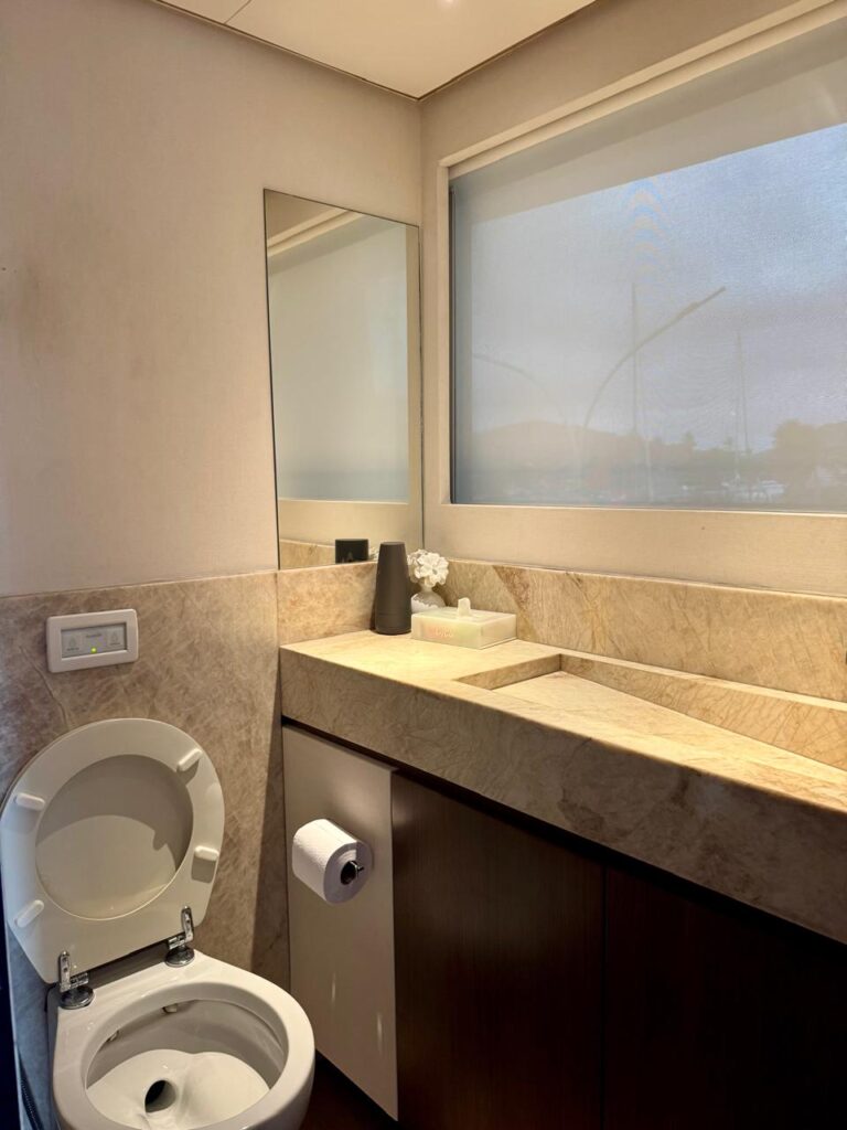 lavabo uper deck