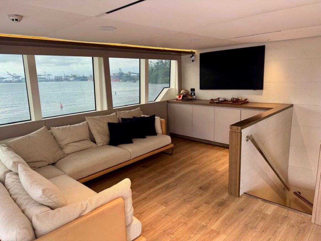 sala uper deck